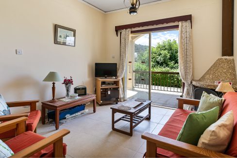 2 Bedroom Bungalow For Sale - Pissouri, Pissouri Bay, Limassol: ID 1087 07 - ID 1087 - Comark Estates