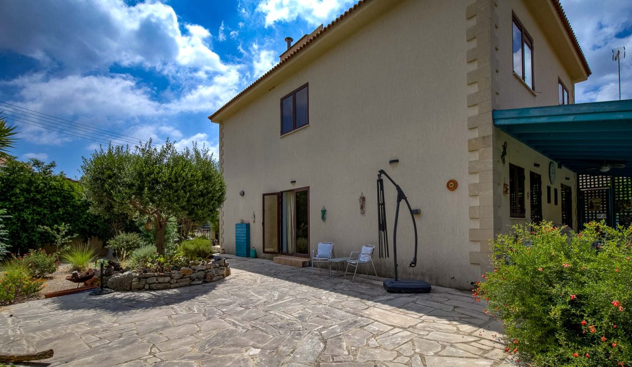 4 Bedroom House For Sale - Palodia Village, Limassol: ID 1081 31 - ID 1081 - Comark Estates