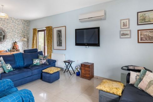 4 Bedroom House For Sale - Palodia Village, Limassol: ID 1081 07 - ID 1081 - Comark Estates