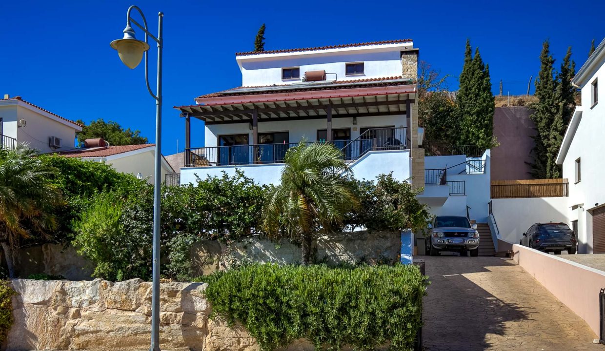 3 Bedroom Villa For Sale - Pissouri, Pissouri Viallge, Limassol: ID 1078 01 - ID 1078 - Comark Estates
