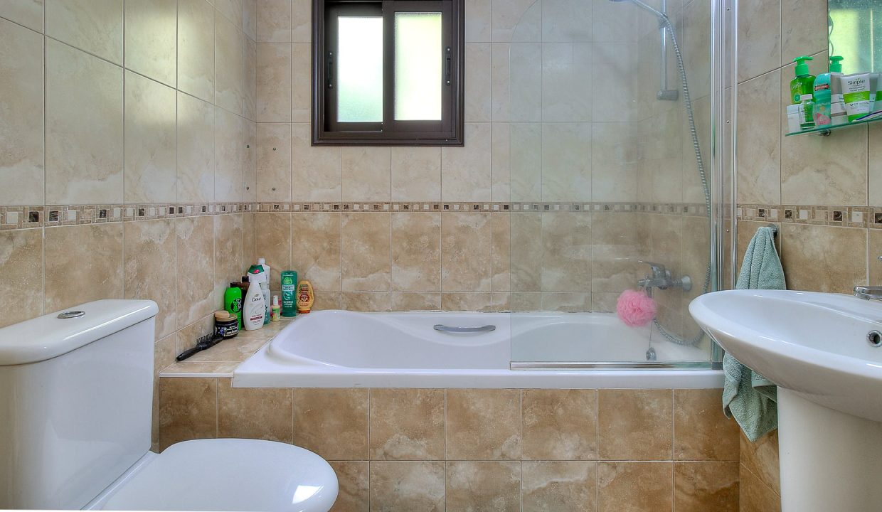 3 Bedroom Villa For Sale - Pissouri, Pissouri Viallge, Limassol: ID 1078 16 - ID 1078 - Comark Estates