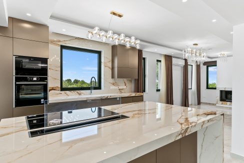 5 Bedroom Villa For Sale - Kouklia, Kouklia Village, Paphos : ID 1086 10 - ID 1086 - Comark Estates