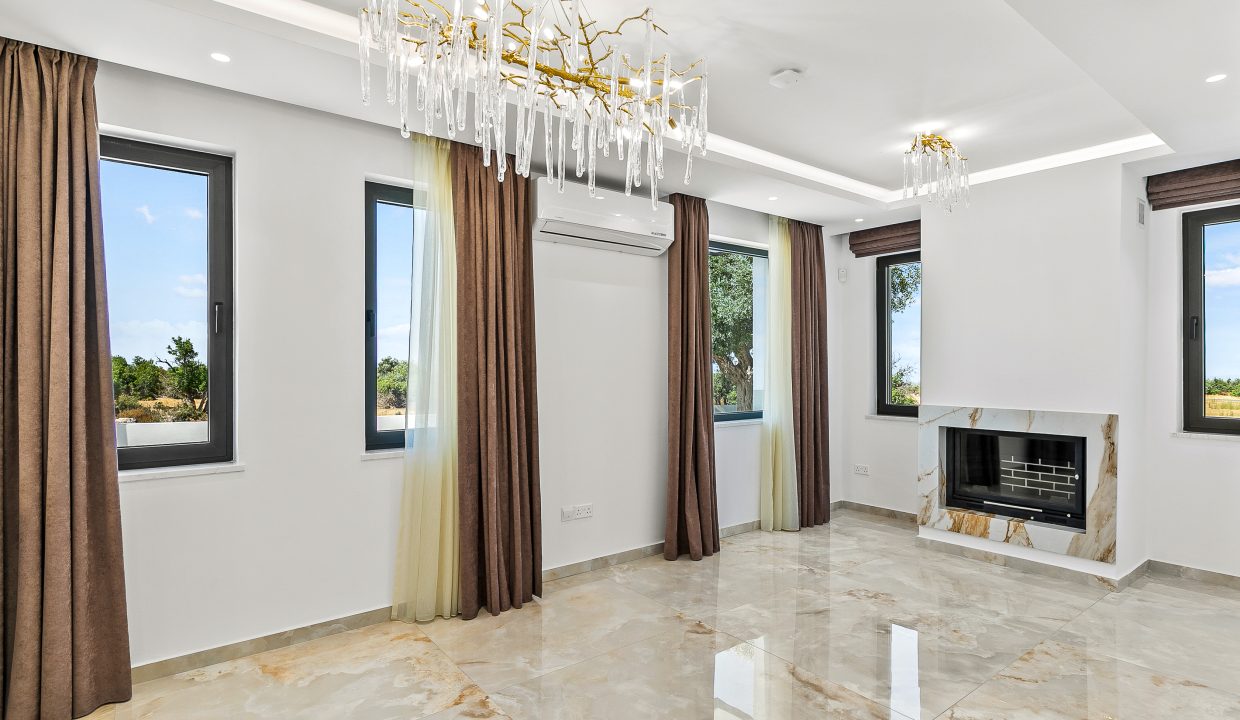 5 Bedroom Villa For Sale - Kouklia, Kouklia Village, Paphos : ID 1086 11 - ID 1086 - Comark Estates
