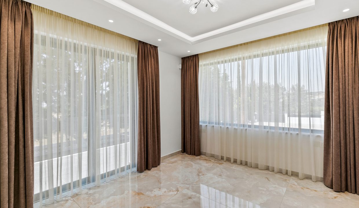 5 Bedroom Villa For Sale - Kouklia, Kouklia Village, Paphos : ID 1086 13 - ID 1086 - Comark Estates