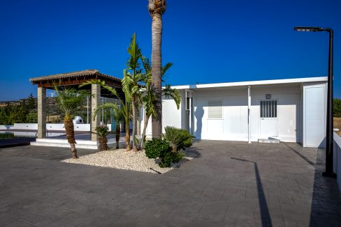 5 Bedroom Villa For Sale - Kouklia, Kouklia Village, Paphos : ID 1086 30 - ID 1086 - Comark Estates