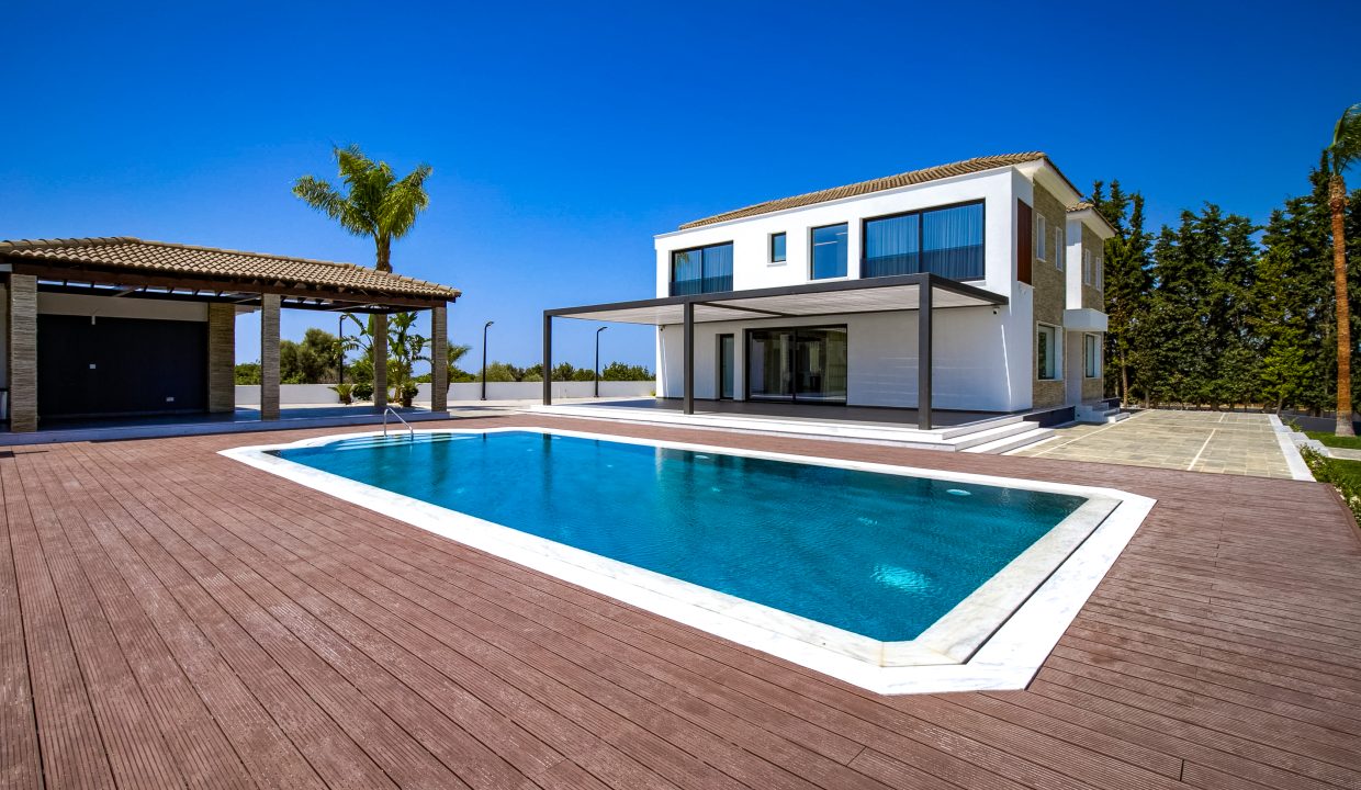 5 Bedroom Villa For Sale - Kouklia, Kouklia Village, Paphos : ID 1086 32 - ID 1086 - Comark Estates