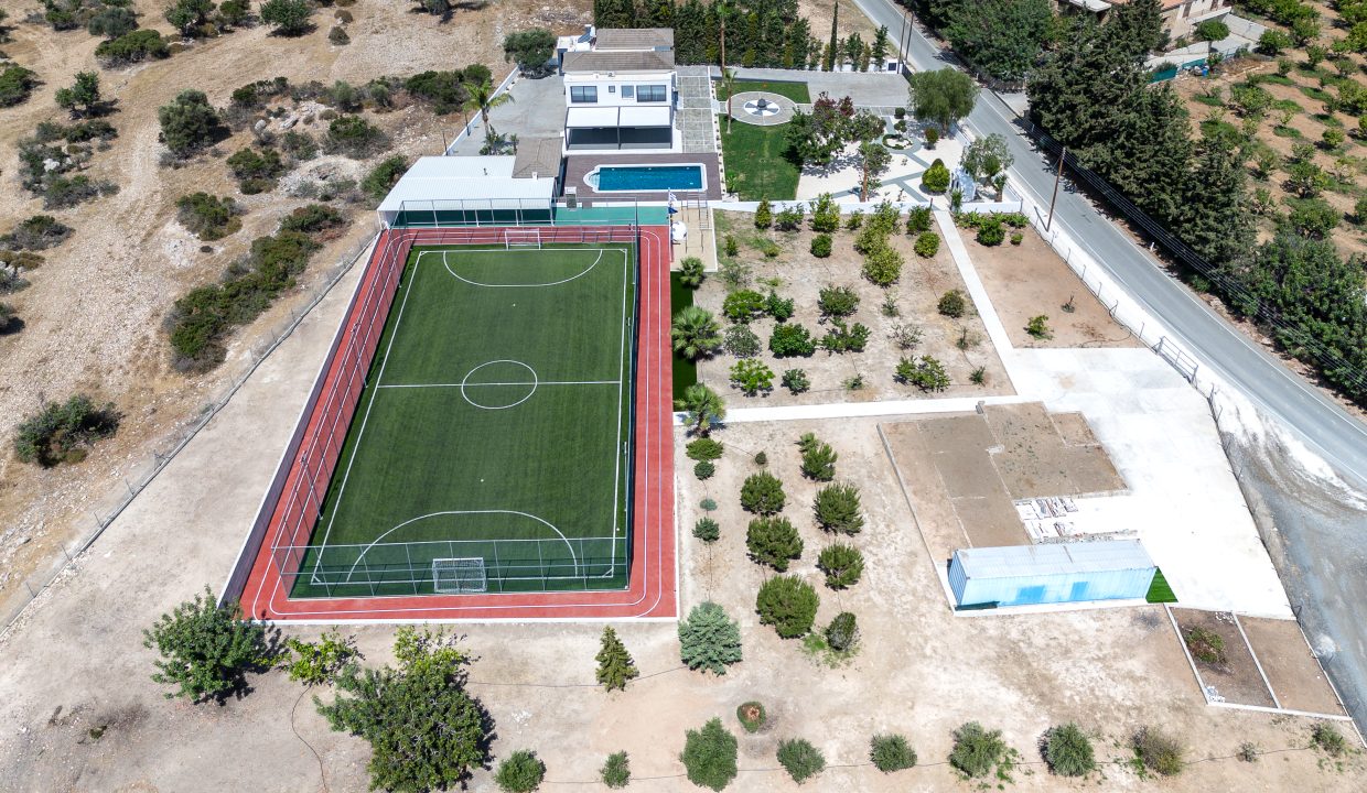 5 Bedroom Villa For Sale - Kouklia, Kouklia Village, Paphos : ID 1086 40 - ID 1086 - Comark Estates