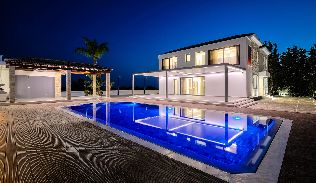 5 Bedroom Villa For Sale - Kouklia, Kouklia Village, Paphos : ID 1086 44 - ID 1086 - Comark Estates