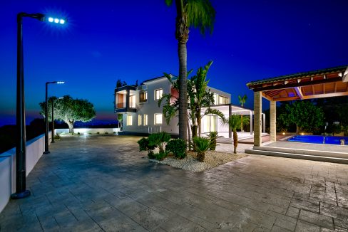 5 Bedroom Villa For Sale - Kouklia, Kouklia Village, Paphos : ID 1086 48 - ID 1086 - Comark Estates