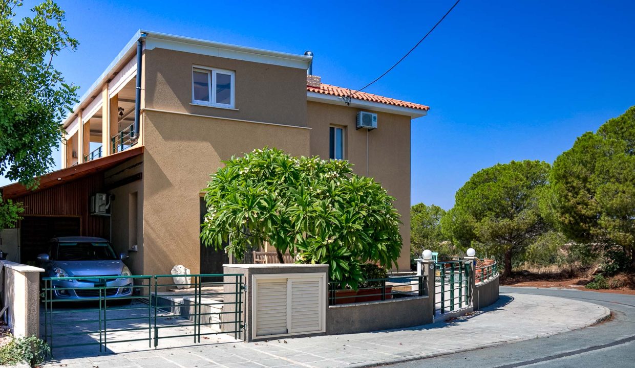 3 Bedroom Villa For Sale - Paramali, Paramali Village, Limassol: ID 1091 02 - ID 1091 - Comark Estates