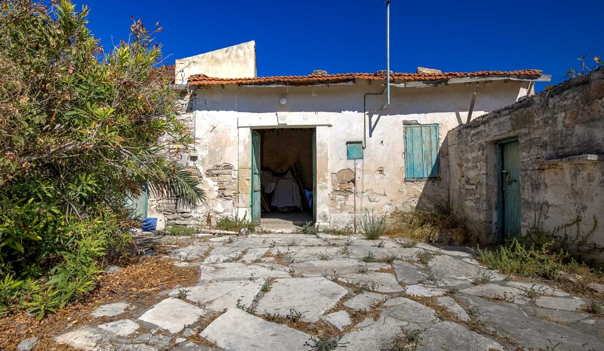 Village House For Sale - Prastio Village, Limassol: ID 1097 05 - ID 1097 - Comark Estates