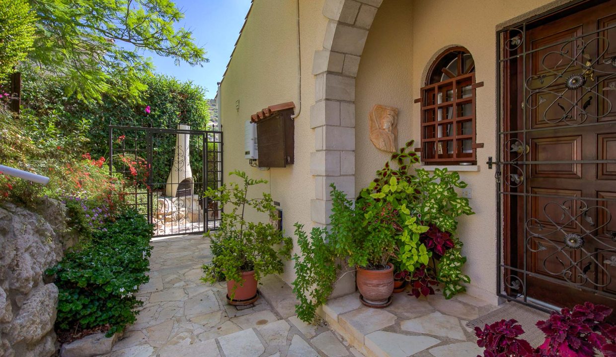 3 Bedroom Bungalow For Sale - Zelemenos, Koil, Tala, Paphos: ID 1093 02 - ID 1093 - Comark Estates