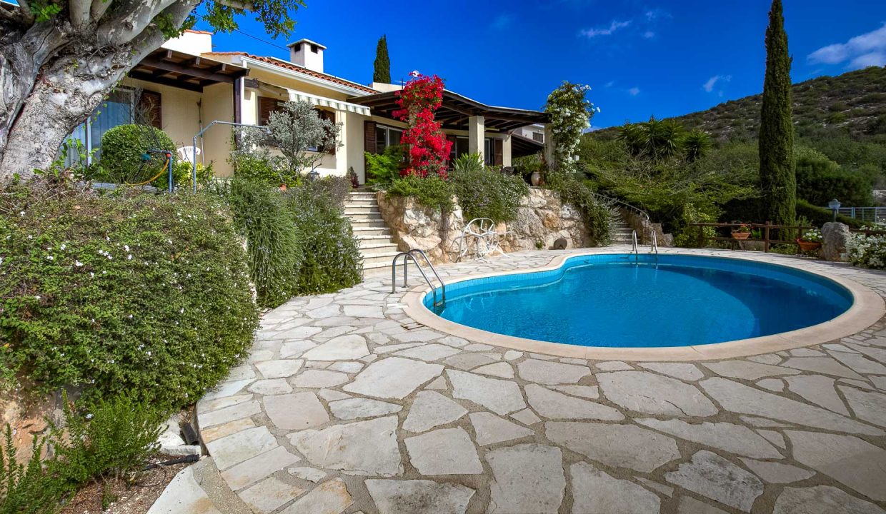 3 Bedroom Bungalow For Sale - Zelemenos, Koil, Tala, Paphos: ID 1093 28 - ID 1093 - Comark Estates