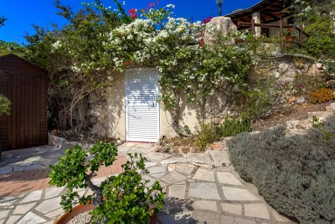 3 Bedroom Bungalow For Sale - Zelemenos, Koil, Tala, Paphos: ID 1093 30 - ID 1093 - Comark Estates