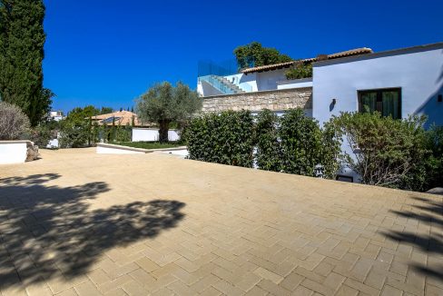 5 Bedroom Villa For Sale - Eastern Plateau, Aphrodite Hills, Paphos: ID 1094 11 – ID 1094 - Comark Estates