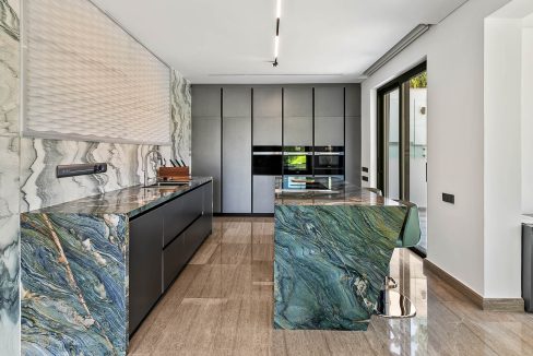 5 Bedroom Villa For Sale - Eastern Plateau, Aphrodite Hills, Paphos: ID 1094 47 – ID 1094 - Comark Estates