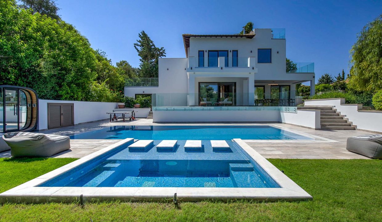 5 Bedroom Villa For Sale - Eastern Plateau, Aphrodite Hills, Paphos: ID 1094 62 – ID 1094 - Comark Estates