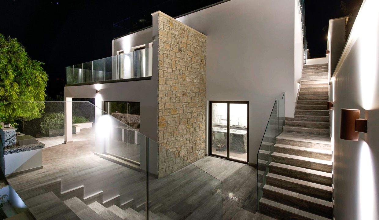 5 Bedroom Villa For Sale - Eastern Plateau, Aphrodite Hills, Paphos: ID 1094 85 – ID 1094 - Comark Estates