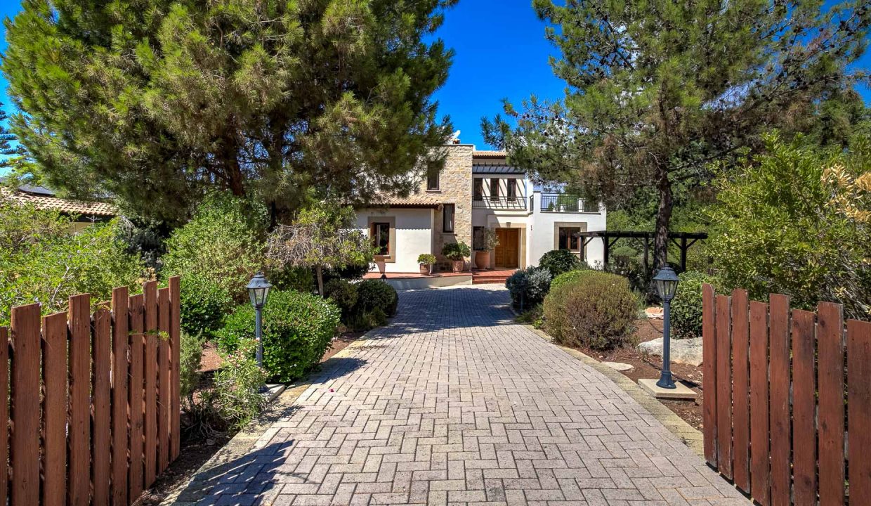 3 Bedroom Villa For Sale - Eastern Plateau, Aphrodite Hills, Paphos: ID 1096 02 – ID 1096 - Comark Estates