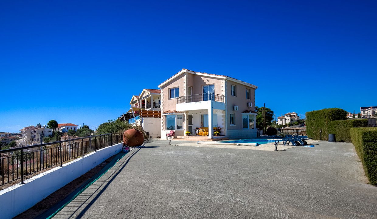 3 Bedroom Villa For Sale - Pissouri, Pissouri Village, Limassol: ID 1109 07 - ID 1109 - Comark Estates