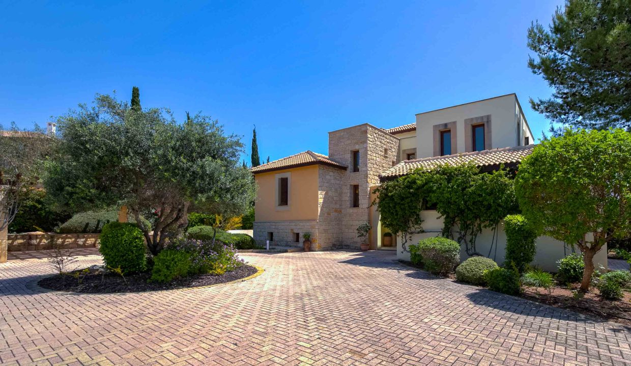 5 Bedroom Villa For Sale - Eastern Plateau, Aphrodite Hills, Paphos: ID 1119 02 – ID 1119 - Comark Estates
