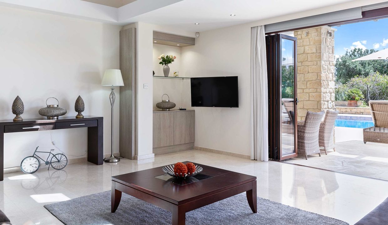 5 Bedroom Villa For Sale - Eastern Plateau, Aphrodite Hills, Paphos: ID 1119 23 – ID 1119 - Comark Estates