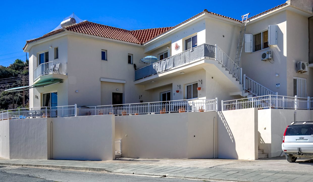 2 Bedroom Townhouse For Sale - Pissouri, Pissouri Village, Limassol: ID 1123 03 - ID 1123 - Comark Estates
