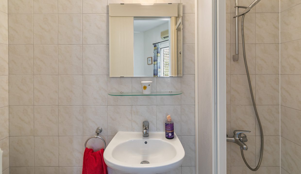 2 Bedroom Townhouse For Sale - Pissouri, Pissouri Village, Limassol: ID 1123 21 - ID 1123 - Comark Estates