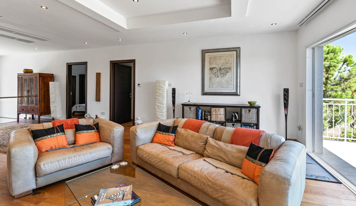 5 Bedroom Villa For Sale - Pissouri, Pissouri Village, Limassol: ID 1112 10 - ID 1112 - Comark Estates