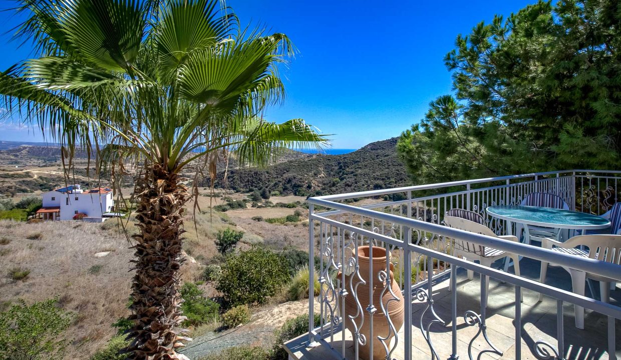 5 Bedroom Villa For Sale - Pissouri, Pissouri Village, Limassol: ID 1112 17 - ID 1112 - Comark Estates