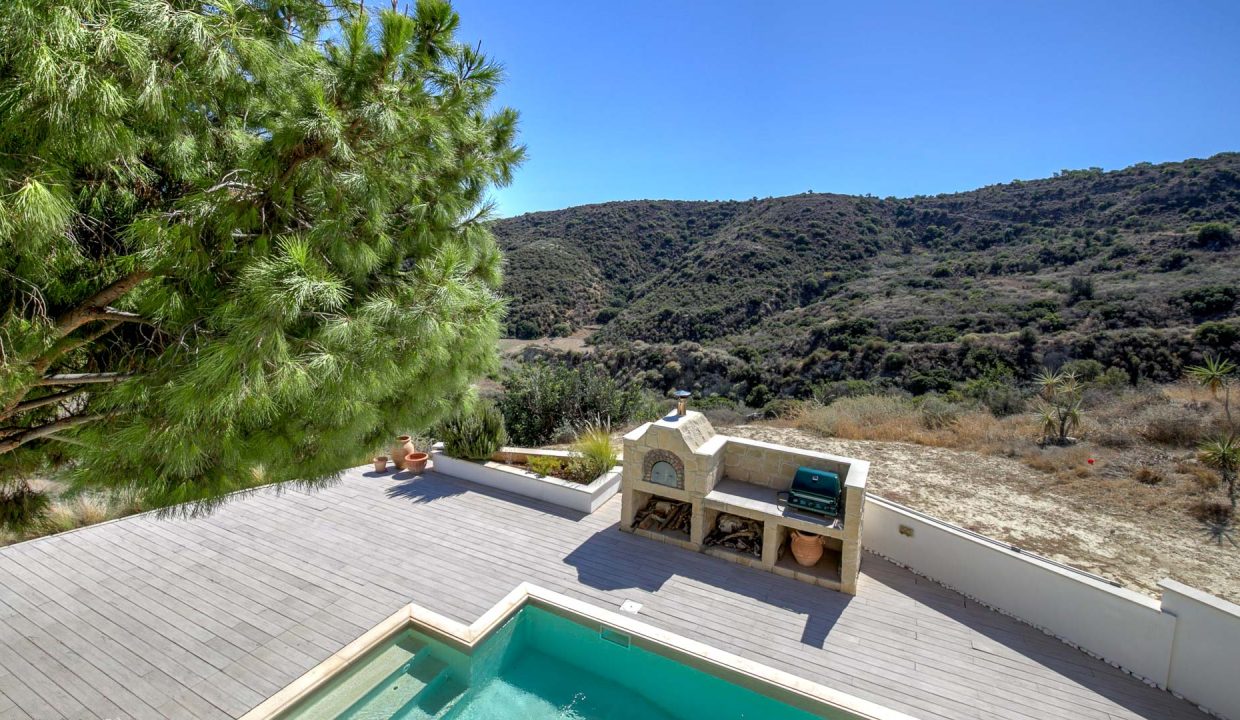 5 Bedroom Villa For Sale - Pissouri, Pissouri Village, Limassol: ID 1112 19 - ID 1112 - Comark Estates