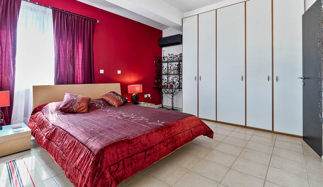 5 Bedroom Villa For Sale - Pissouri, Pissouri Village, Limassol: ID 1112 30 - ID 1112 - Comark Estates