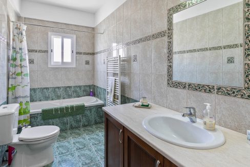 5 Bedroom Villa For Sale - Pissouri, Pissouri Village, Limassol: ID 1112 33 - ID 1112 - Comark Estates