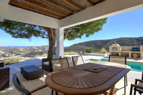 5 Bedroom Villa For Sale - Pissouri, Pissouri Village, Limassol: ID 1112 42 - ID 1112 - Comark Estates