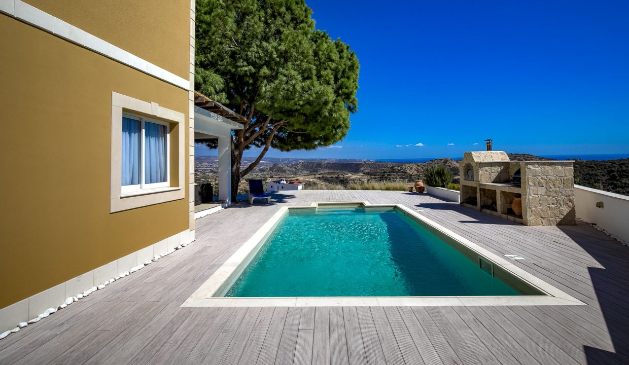 5 Bedroom Villa For Sale - Pissouri, Pissouri Village, Limassol: ID 1112 46 - ID 1112 - Comark Estates