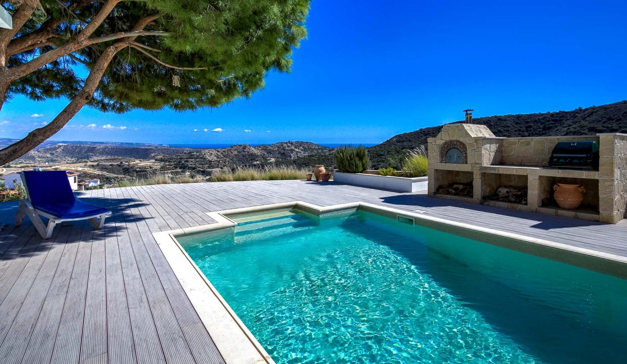 5 Bedroom Villa For Sale - Pissouri, Pissouri Village, Limassol: ID 1112 47 - ID 1112 - Comark Estates