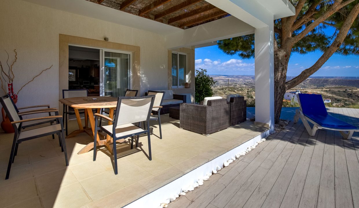 5 Bedroom Villa For Sale - Pissouri, Pissouri Village, Limassol: ID 1112 48 - ID 1112 - Comark Estates