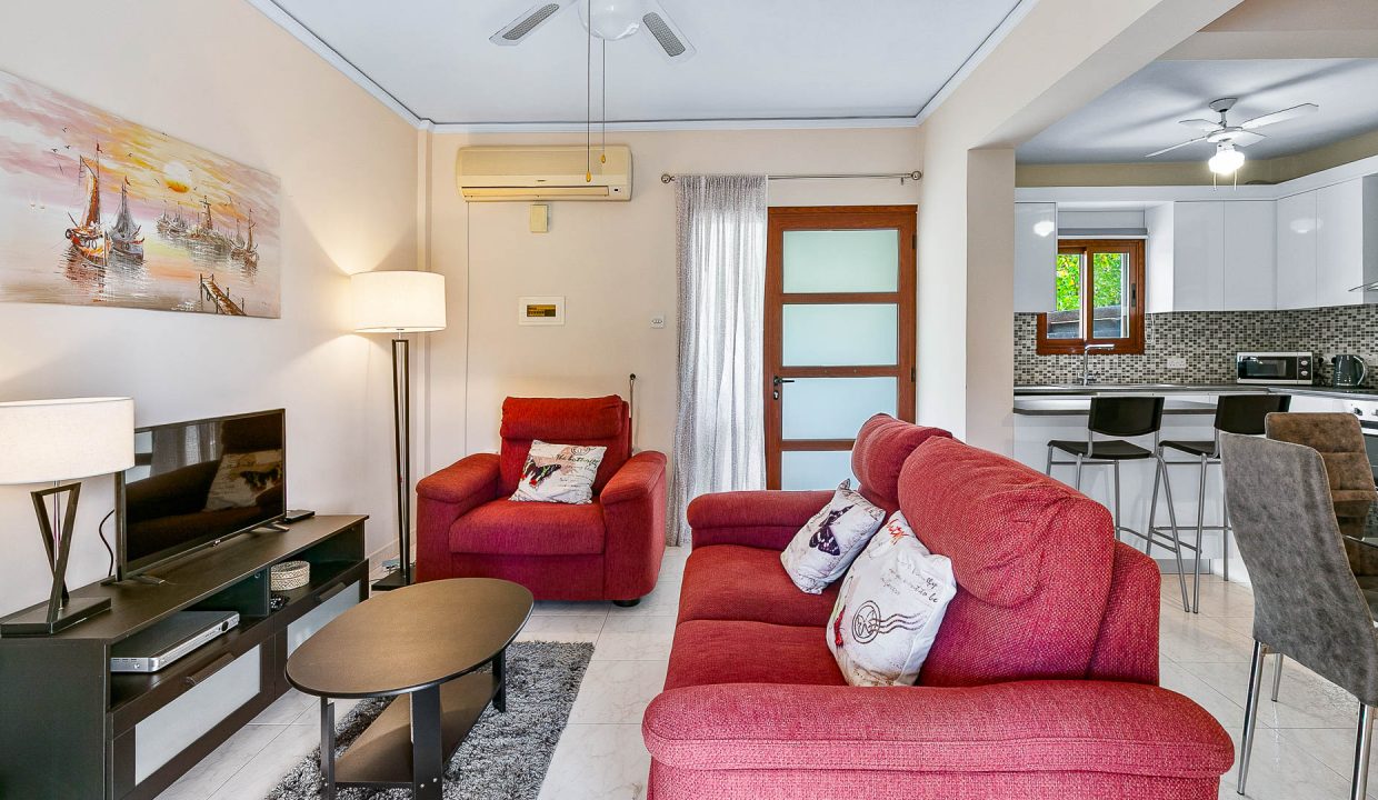 2 Bedroom Townhouse For Sale - Pissouri, Pissouri Bay, Limassol: ID 1137 28 - ID 1137 - Comark Estates