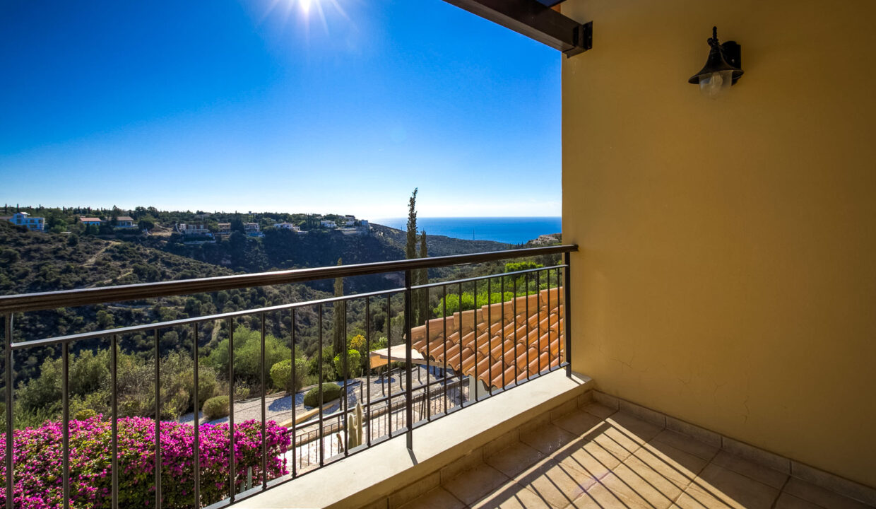 3 Bedroom Townhouse For Sale - Western Plateau, Aphrodite Hills, Paphos: ID 1148 29 – ID 1148 - Comark Estates