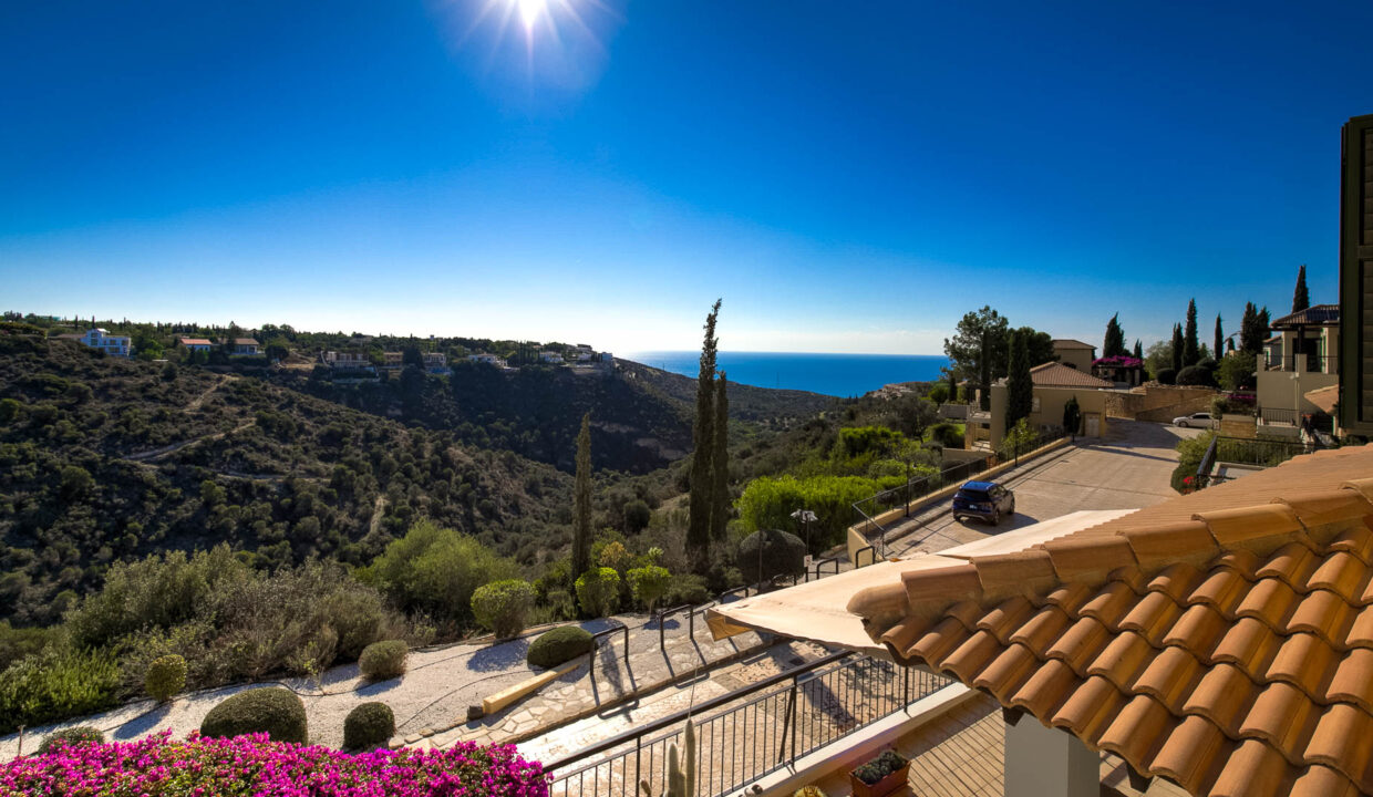 3 Bedroom Townhouse For Sale - Western Plateau, Aphrodite Hills, Paphos: ID 1148 31– ID 1148 - Comark Estates