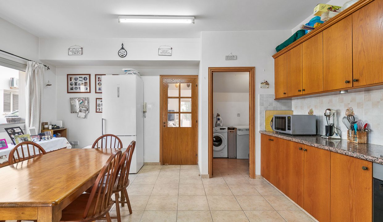 3 Bedroom Villa For Sale - Kolossi Village, Limassol: ID 1133 15 - ID 1133 - Comark Estates