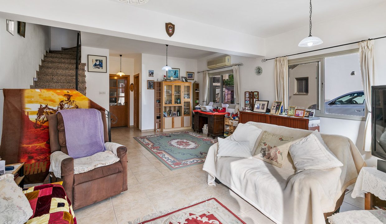 3 Bedroom Villa For Sale - Kolossi Village, Limassol: ID 1133 04 - ID 1133 - Comark Estates
