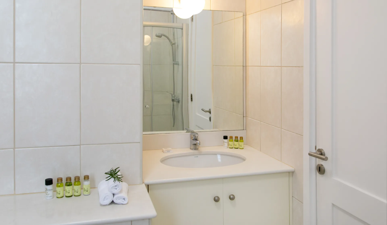 3 Bedroom Villa For Sale - Western Plateau, Aphrodite Hills, Paphos: ID 1171 12 – ID 1171- Comark Estates