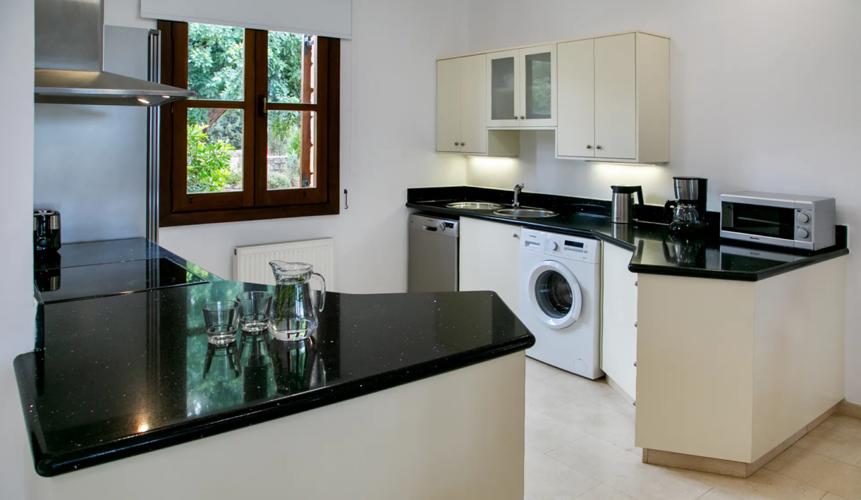 3 Bedroom Villa For Sale - Western Plateau, Aphrodite Hills, Paphos: ID 1171 15 – ID 1171- Comark Estates