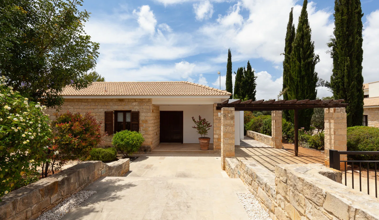 3 Bedroom Villa For Sale - Western Plateau, Aphrodite Hills, Paphos: ID 1171 18 – ID 1171- Comark Estates