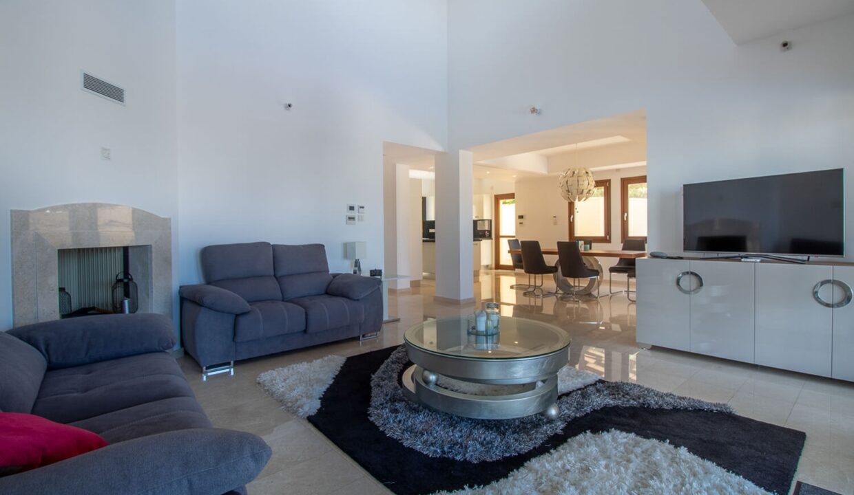 5 Bedroom Villa For Sale - Alexander Heights, Western Plateau, Aphrodite Hills, Paphos: 1174 10 – ID 1174 - Comark Estates