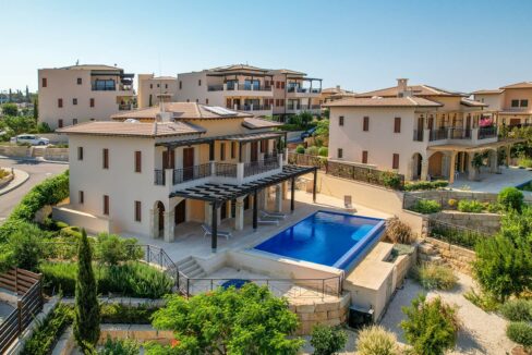 5 Bedroom Villa For Sale - Alexander Heights, Western Plateau, Aphrodite Hills, Paphos: 117416 01 – ID 1174 - Comark Estates