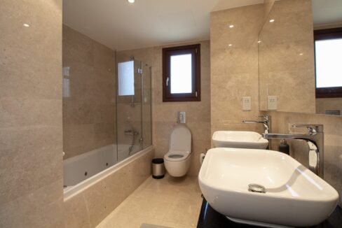 5 Bedroom Villa For Sale - Alexander Heights, Western Plateau, Aphrodite Hills, Paphos: 1174 21 – ID 1174 - Comark Estates