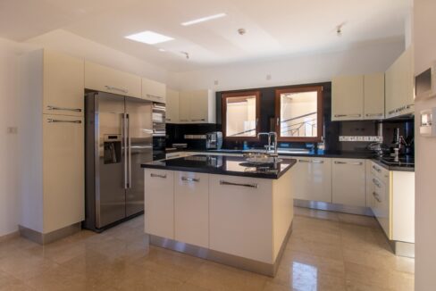 5 Bedroom Villa For Sale - Alexander Heights, Western Plateau, Aphrodite Hills, Paphos: 1174 23 – ID 1174 - Comark Estates