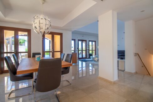 5 Bedroom Villa For Sale - Alexander Heights, Western Plateau, Aphrodite Hills, Paphos: 1174 08– ID 1174 - Comark Estates